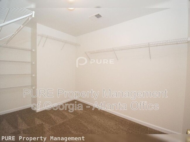 Building Photo - 4363 Walforde Blvd