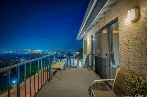 Building Photo - 7380 Live Oak Dr