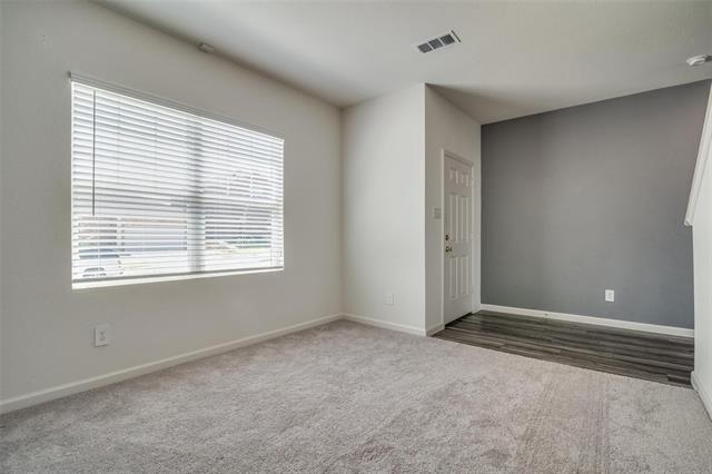 Building Photo - 731 Yorkshire Dr