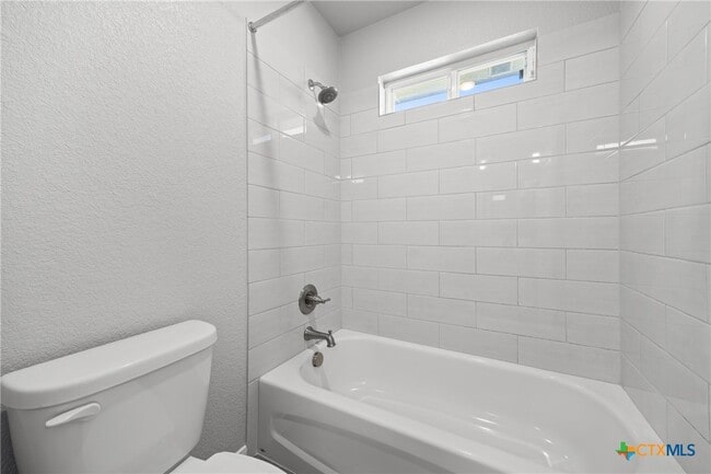 Building Photo - 1553 Justice Dr