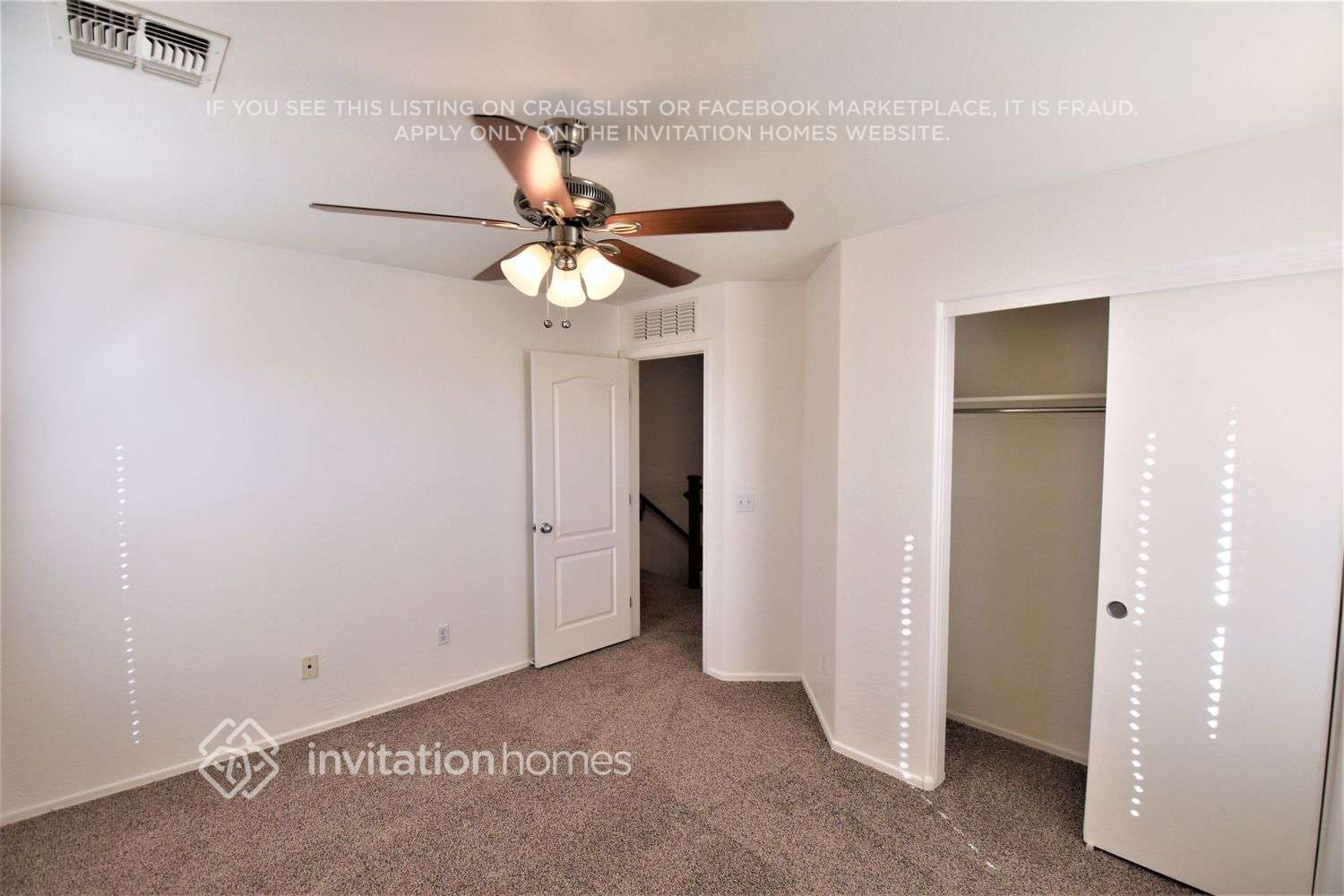 Building Photo - 2620 S Southwind Dr