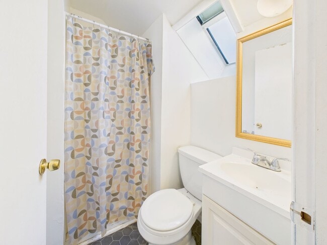 Building Photo - 2318 N 5th St