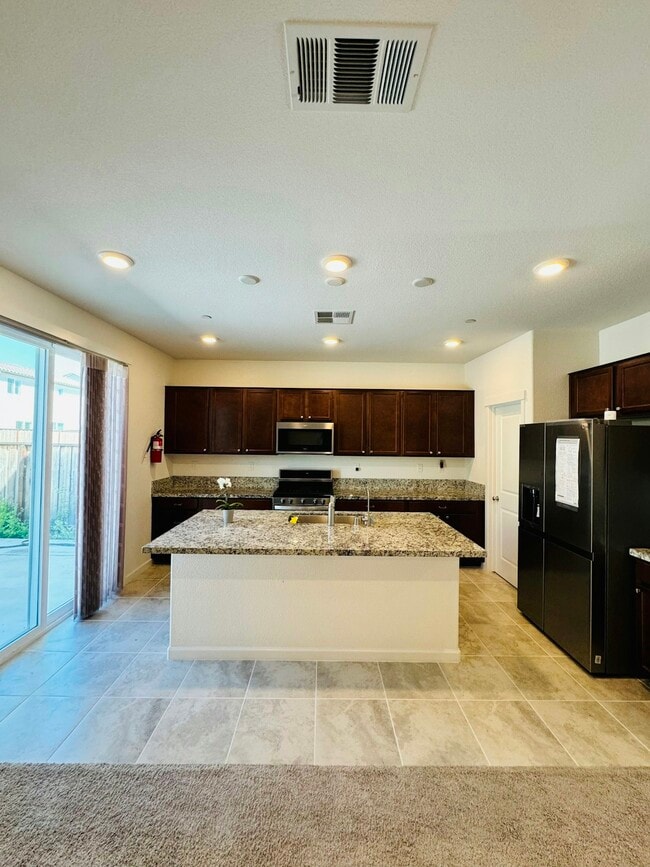 Building Photo - 5348 Knights Valley Lane