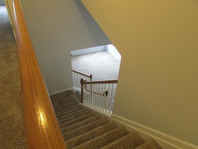 Building Photo - 3 Bedroom 2.5 Bath Condo Located Off Barre...