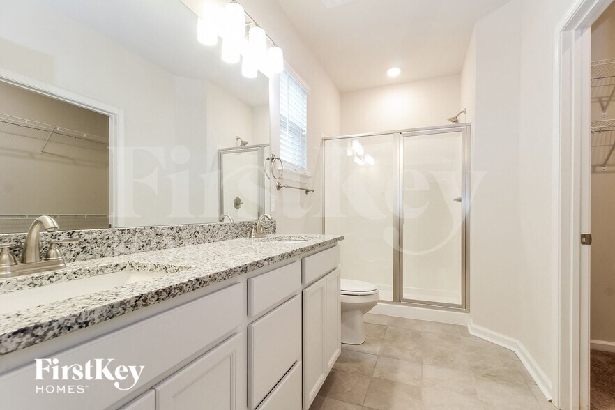 Building Photo - 462 Yoshino Cherry Dr