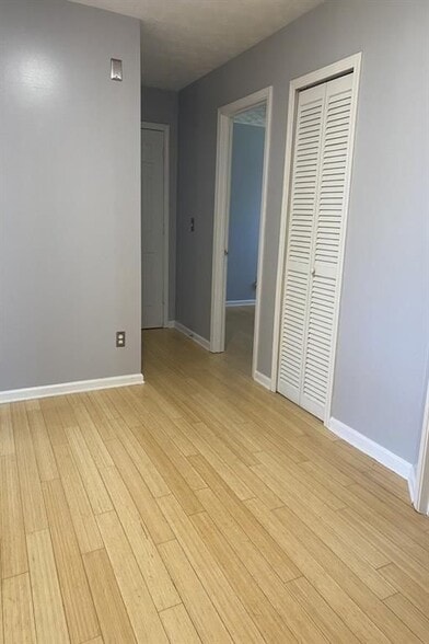 Building Photo - 2860 Golden Club Bend