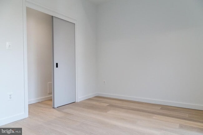 Building Photo - 1443 Euclid St NW