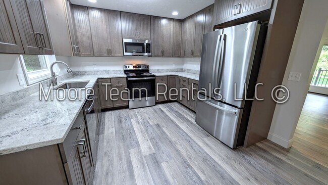 Building Photo - Beautiful Private Ranch House - Stream, Ya...