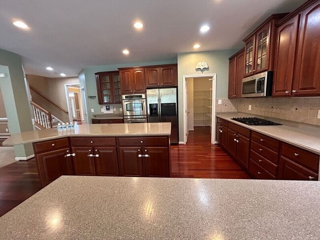 Building Photo - 40 Nugent Dr