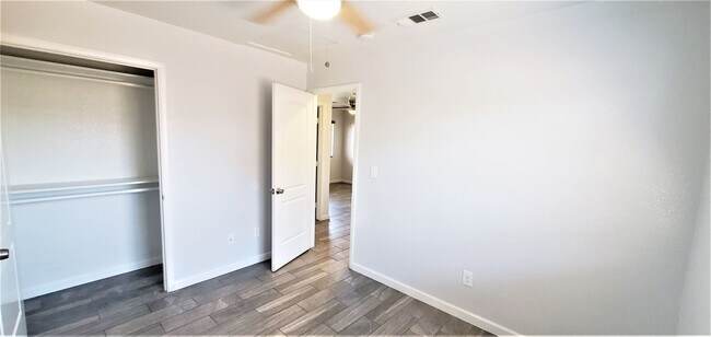 Building Photo - 938 E. 4th St.