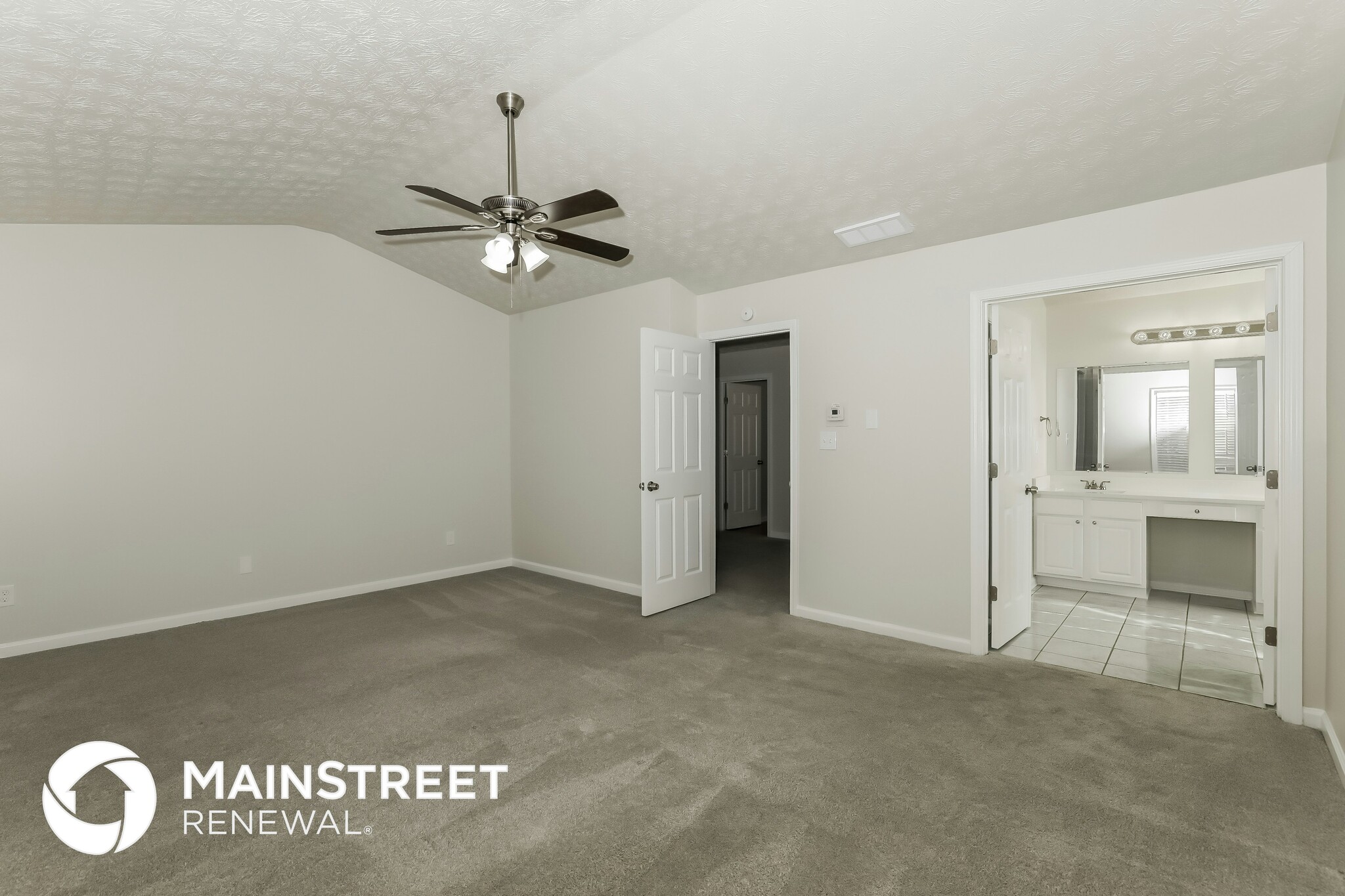 Building Photo - 241 Winthrop Ln