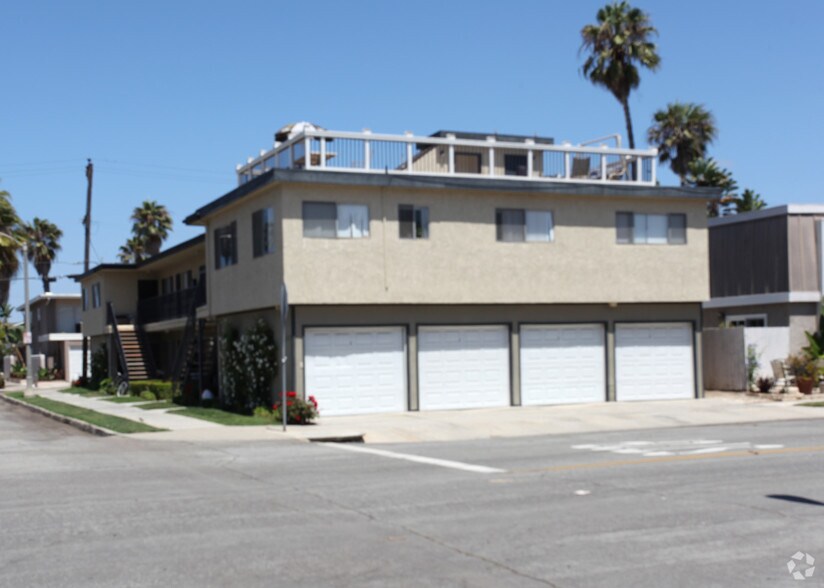 Primary Photo - The Walnut Avenue Apartments