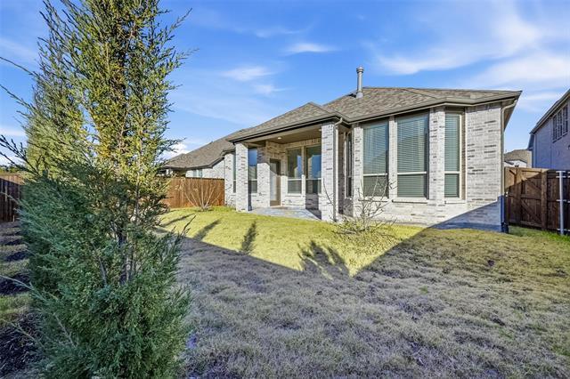 Building Photo - 3008 Armstrong Ave