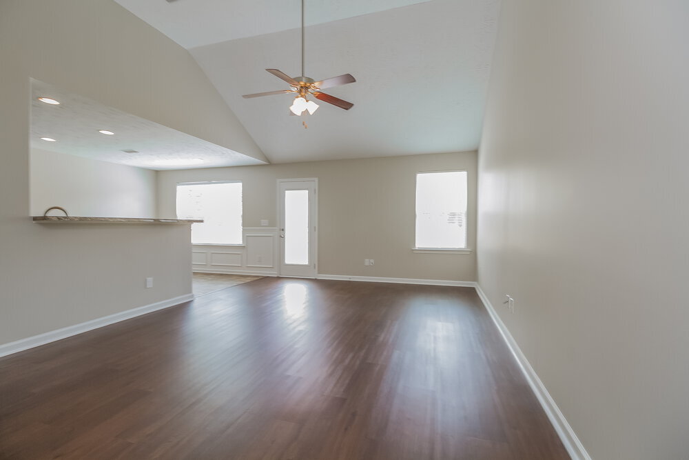 Building Photo - 2133 Longhunter Chase Dr