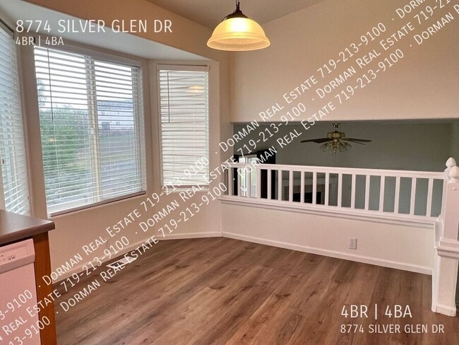 Building Photo - 8774 Silver Glen Dr
