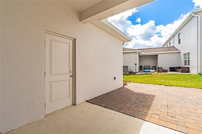 Building Photo - 5812 Meditation Dr