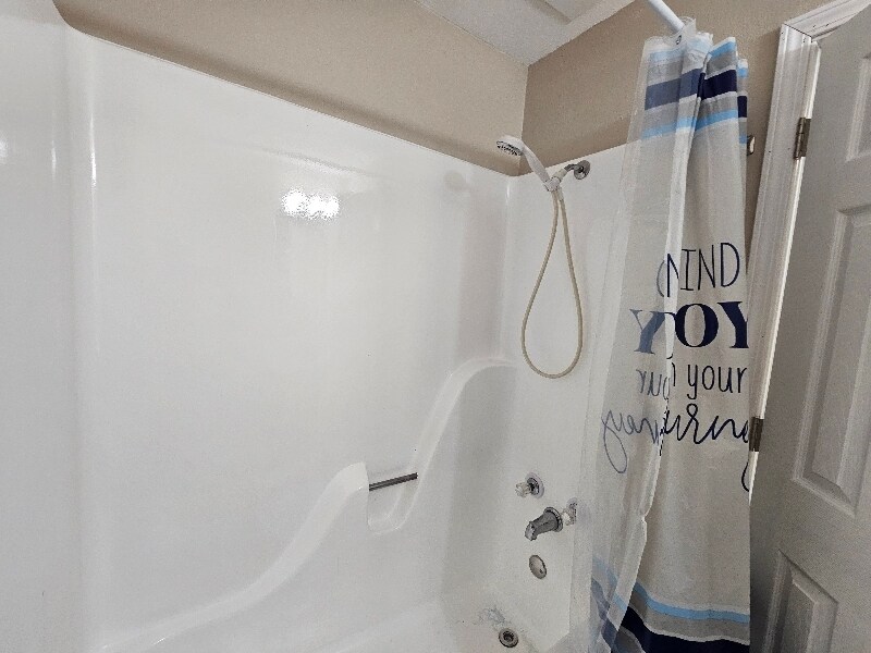 Building Photo - 2040 Indian Point Rd