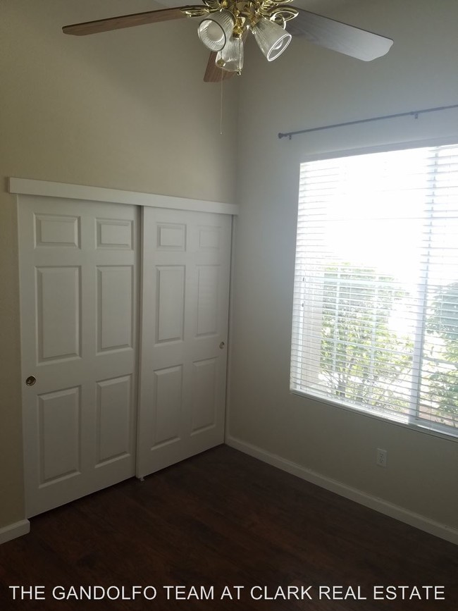 Building Photo - 2 br, 2 bath House - 9661 OTTER WAY