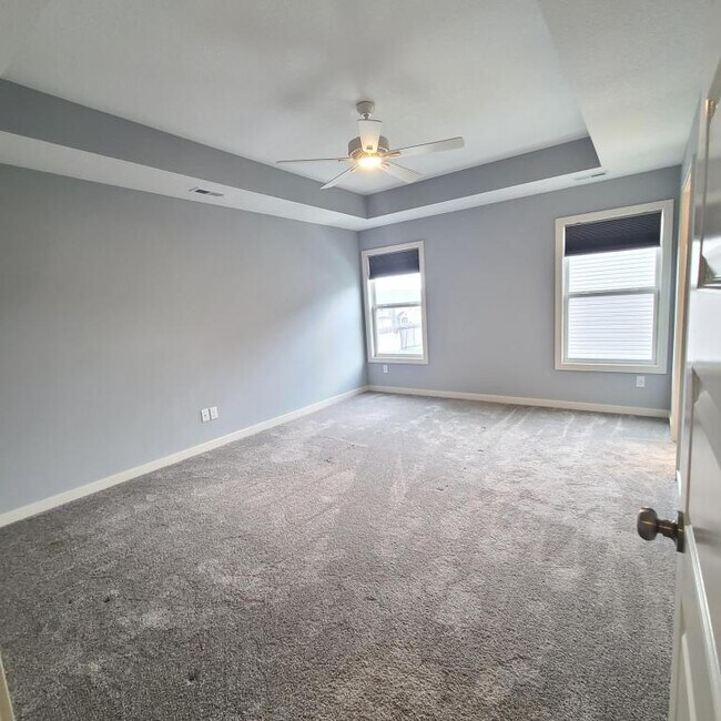 Building Photo - 13656 Four Elms Trail