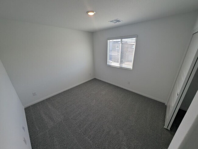 Building Photo - 3436 Via Lucca Ave