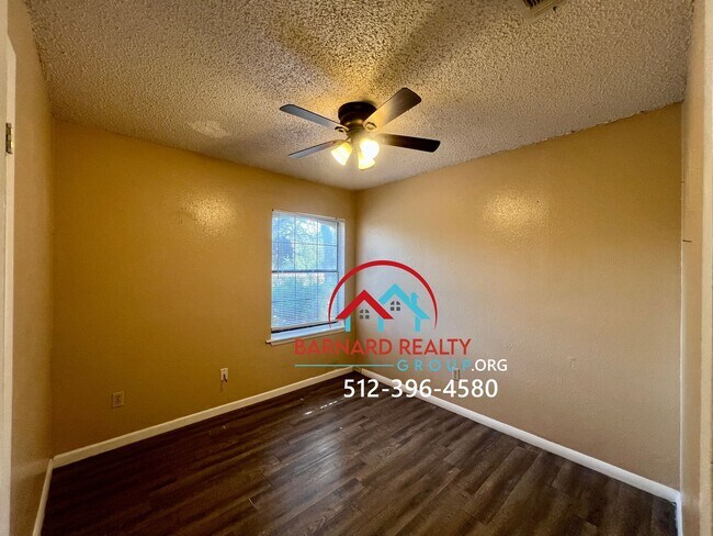 Building Photo - 110 Whitetail Dr