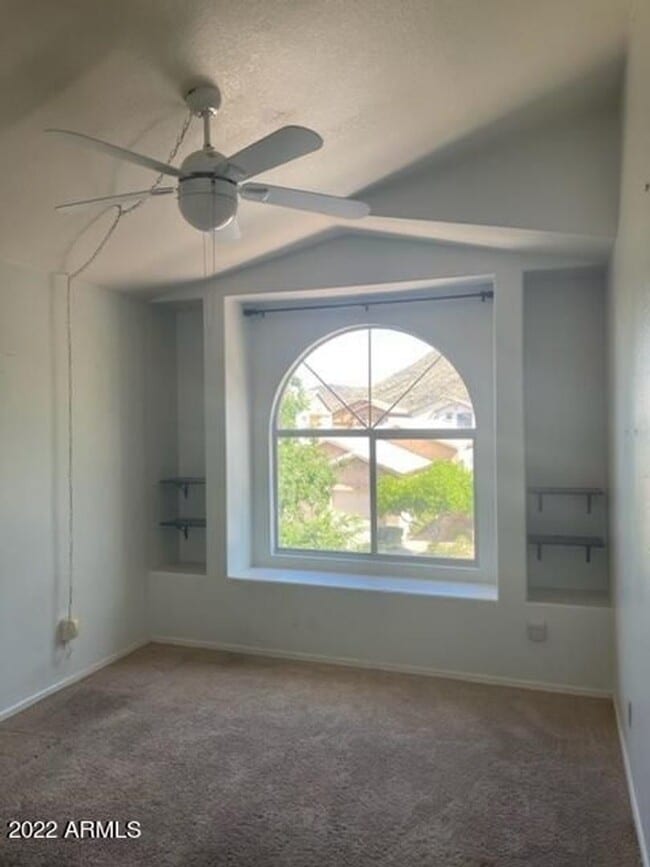 Building Photo - 4911 W Wahalla Ln