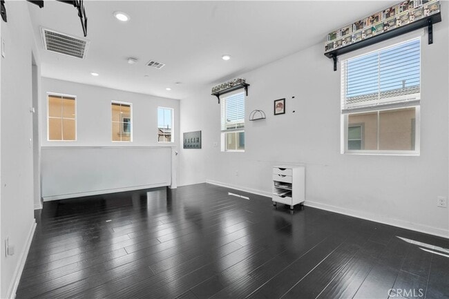 Building Photo - 2265 Apple Ct