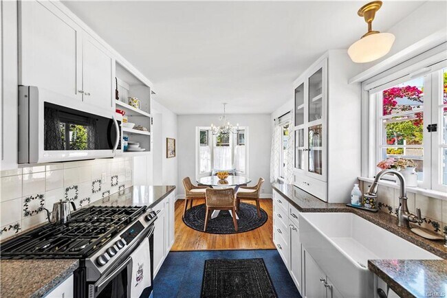 Building Photo - Laguna Village Furnished Rental