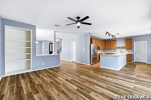 Building Photo - 7101 Avery Rd