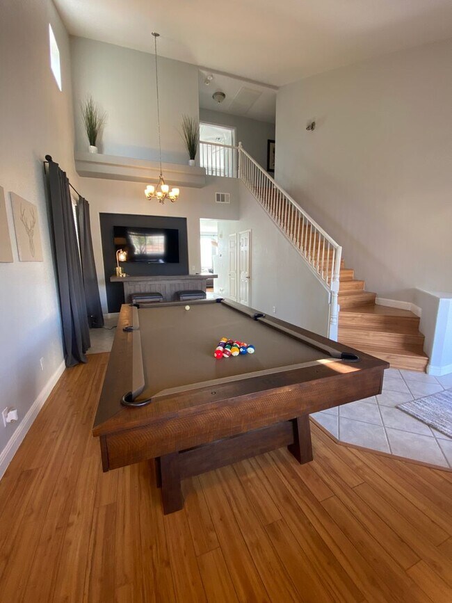Building Photo - 4 Bedroom Home in Summerlin with Pool