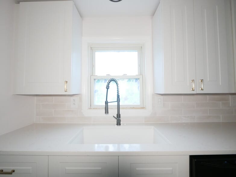 Building Photo - 252 Shields Rd