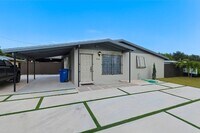 Building Photo - 18730 NW 29th Pl