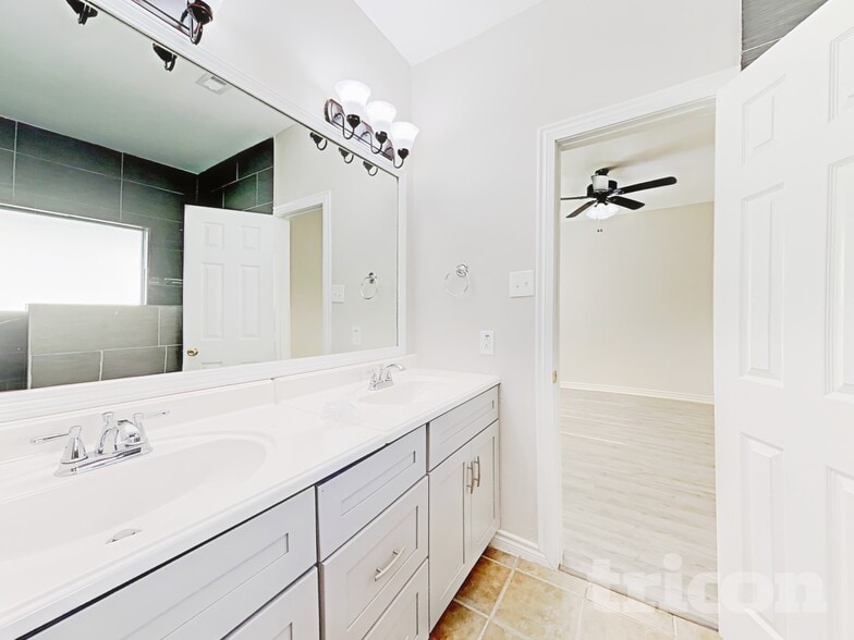 Building Photo - 21223 Cherry Canyon Ln