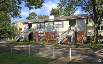 Building Photo - Villa Bella Vista
