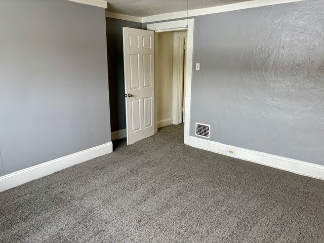 Building Photo - 528 Logan St