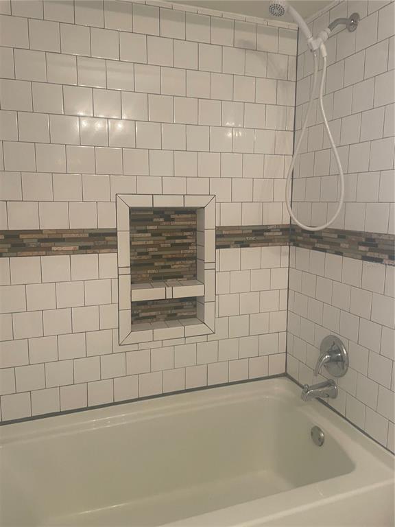 Building Photo - 116 Crescent Ct