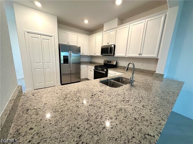 Building Photo - 17776 Palmetto Pass Ln