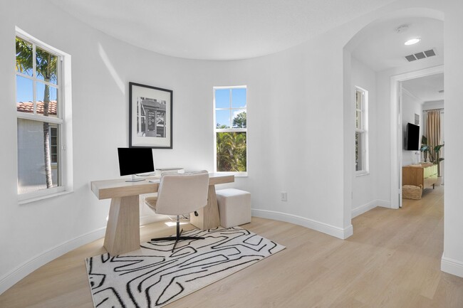 Building Photo - 1714 Nature Ct