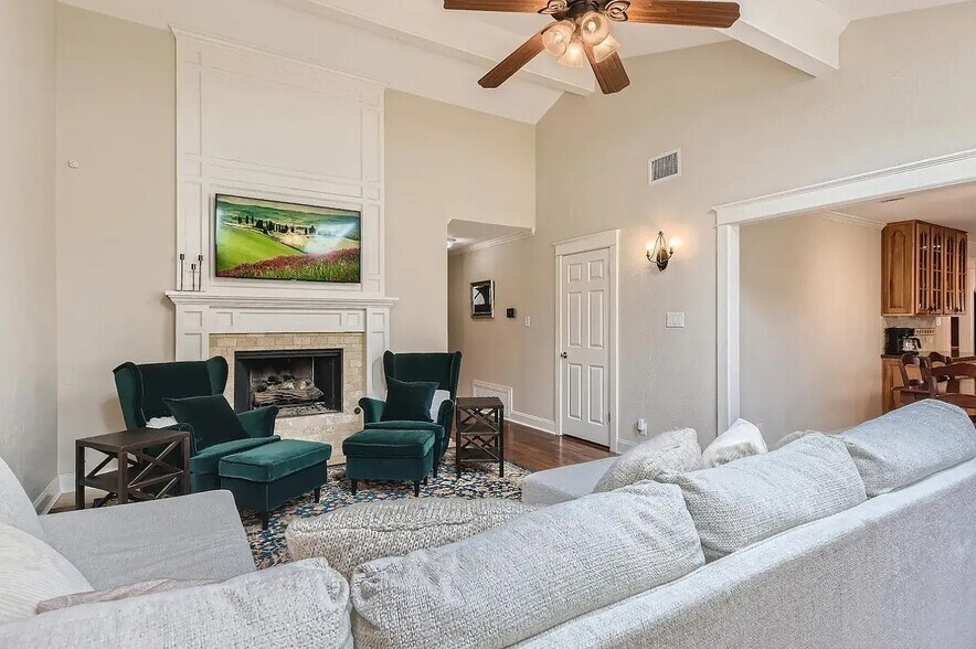 Building Photo - 11519 Fast Horse Dr