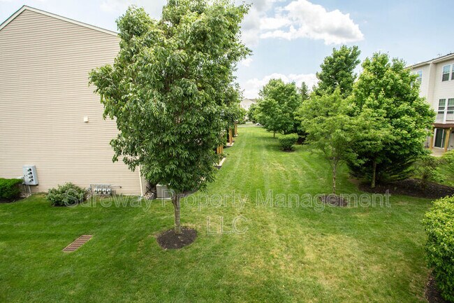 Building Photo - 172 Fela Dr