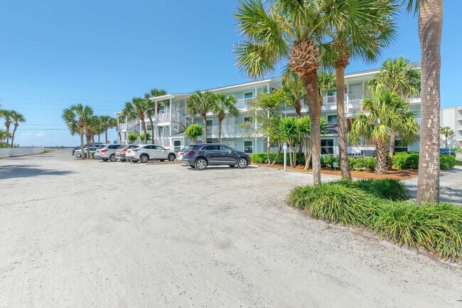Building Photo - 2396 Highway 2378-SI ID1285915P