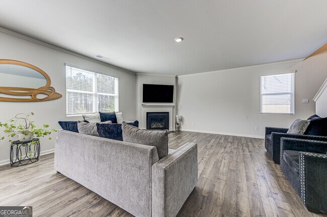 Building Photo - 3154 Ellenton Dr