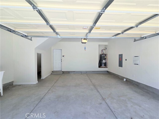 Building Photo - 4169 Country Club Dr