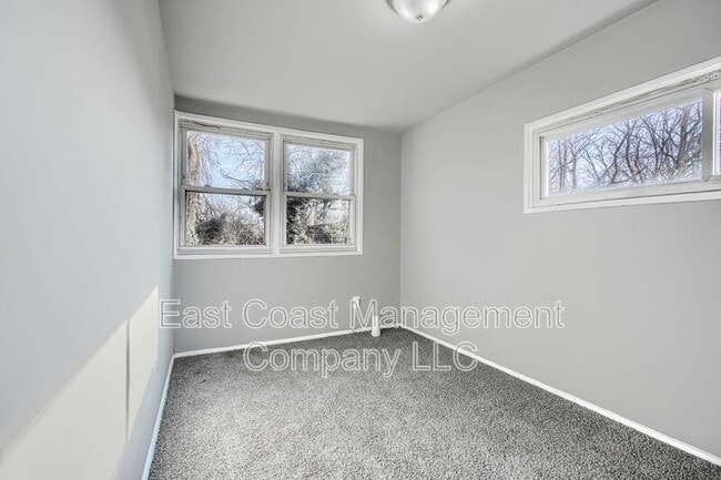 Building Photo - 3241 Bero Rd