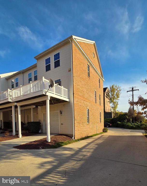 Building Photo - 4500 Fait Ave