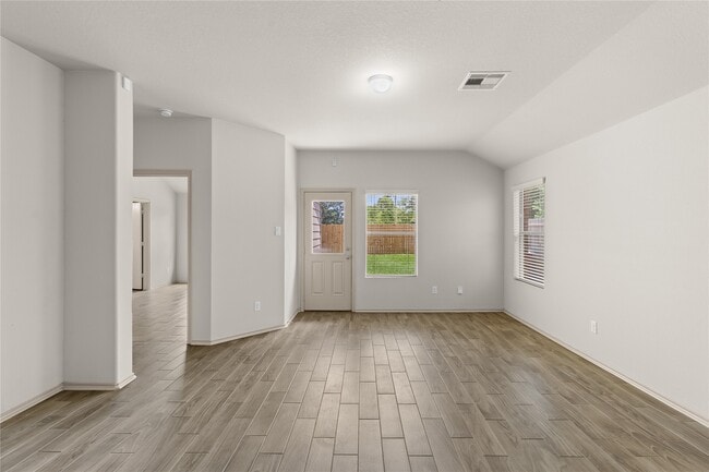 Building Photo - 2518 Montana Blue Dr