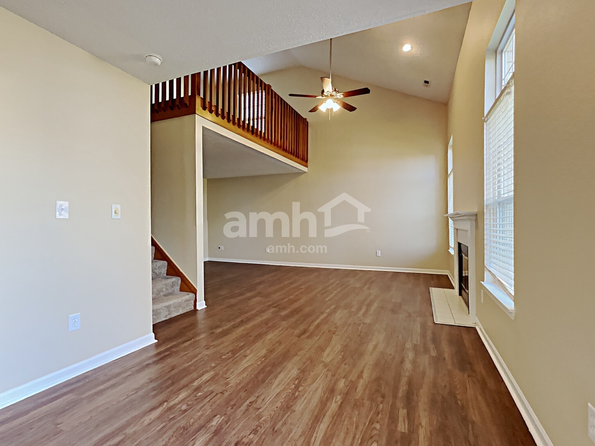 Building Photo - 11946 Sapling Cir