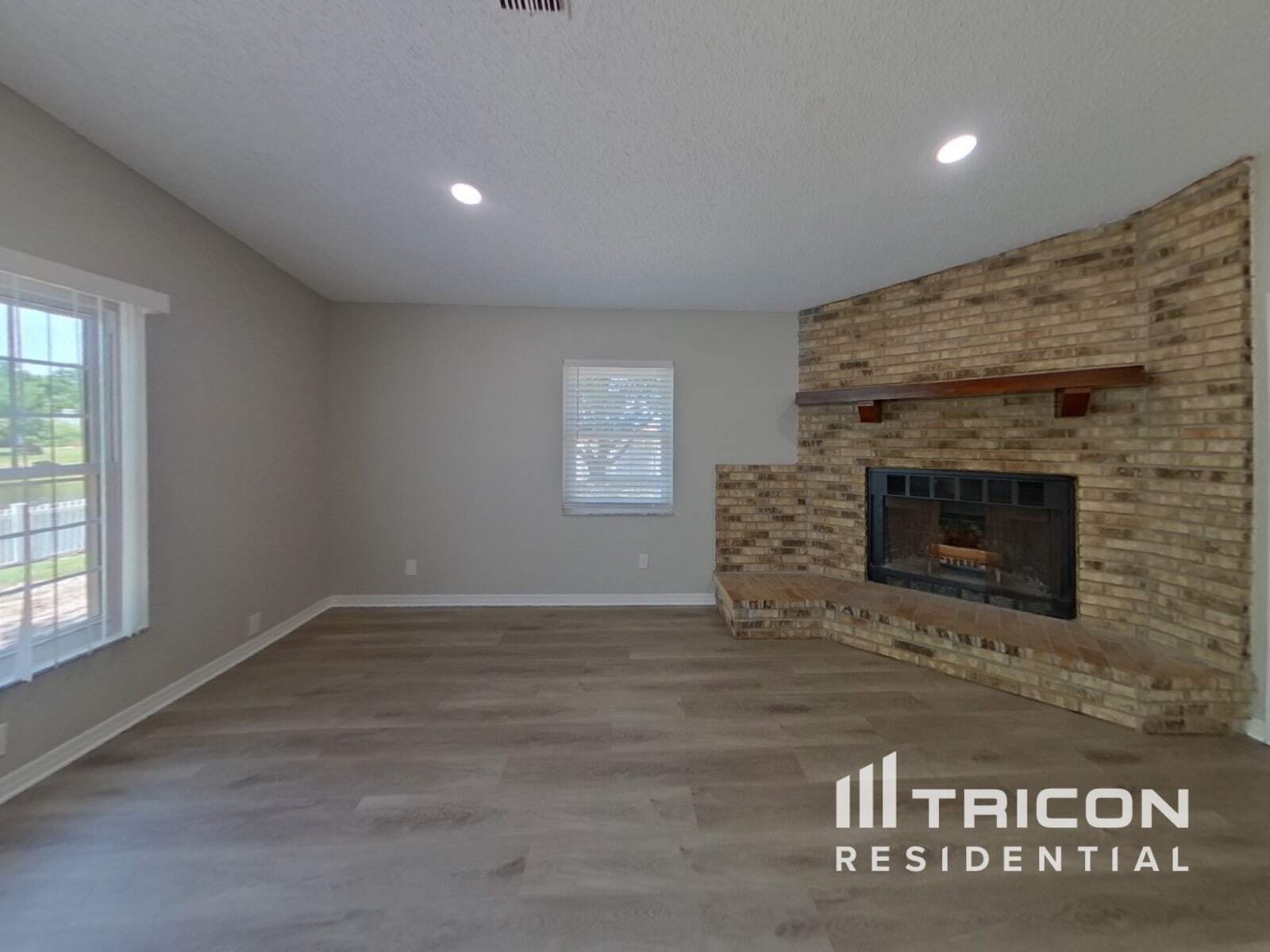 Building Photo - 12801 Woodchip Ct