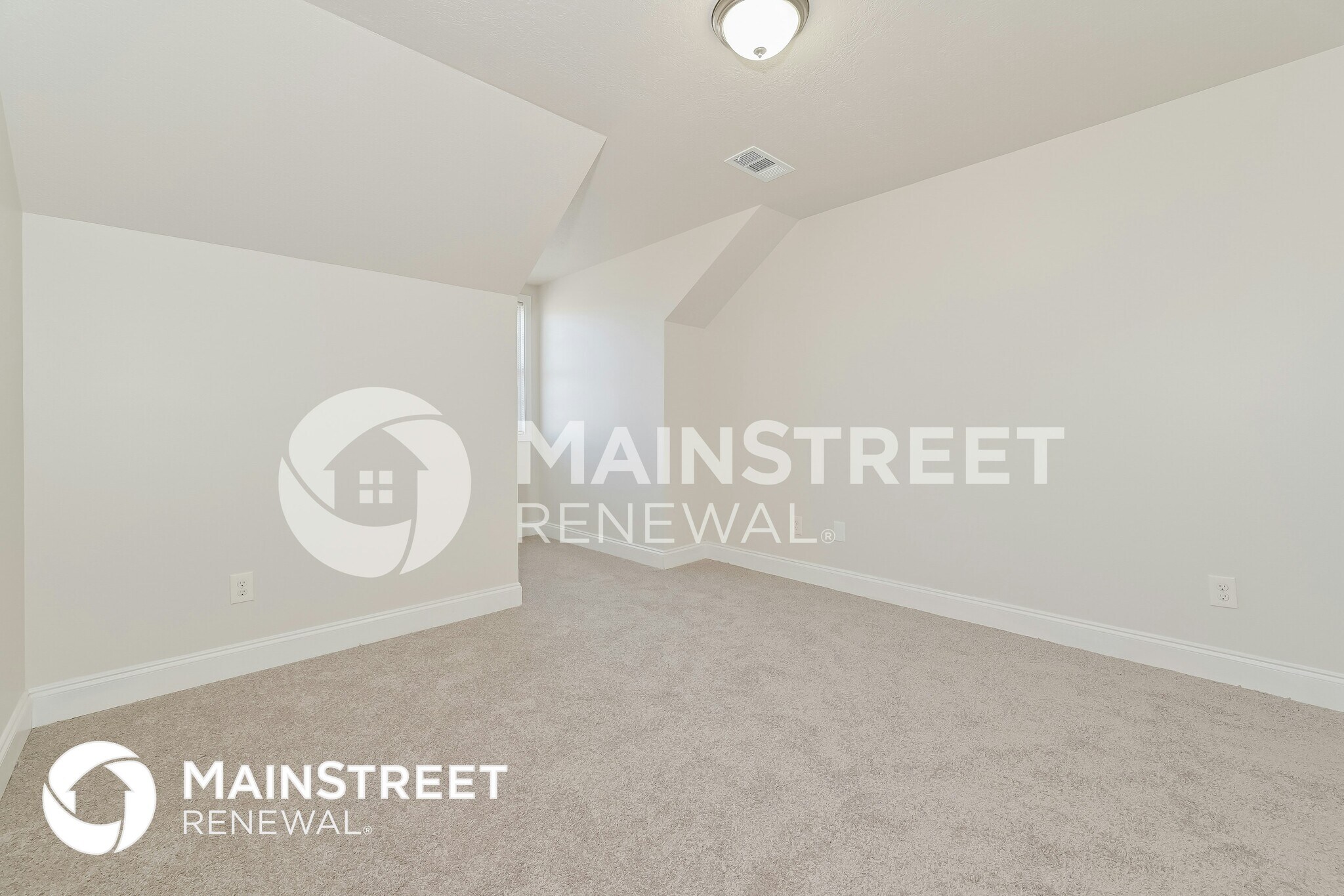 Building Photo - 7000 Edon Hall Way