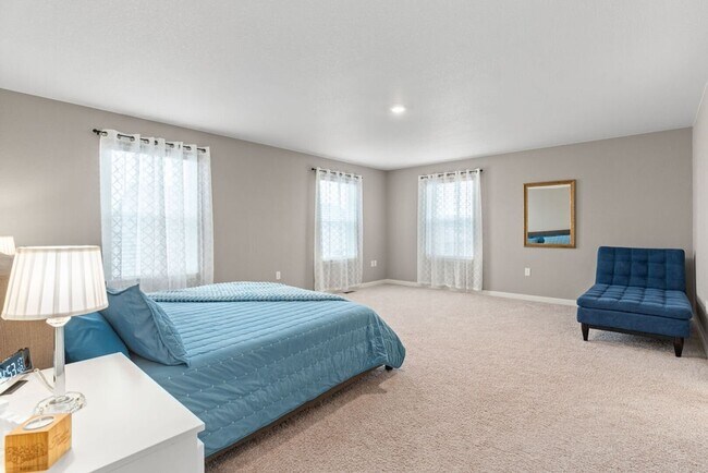 Building Photo - 2186 Prairie Smoke Dr